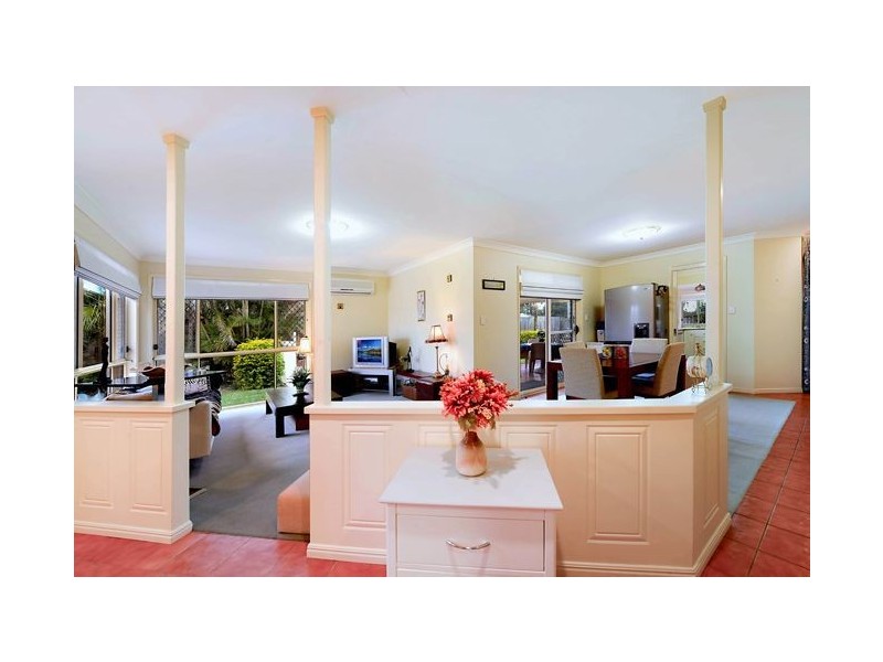 19 Sigatoka Place, Clear Island Waters QLD 4226