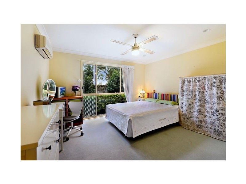 19 Sigatoka Place, Clear Island Waters QLD 4226
