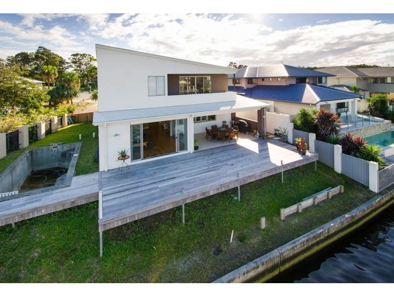 76 East Quay Drive, Biggera Waters QLD 4216
