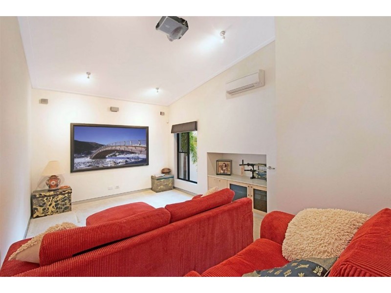 5428 Marine Drive North, Sanctuary Cove QLD 4212