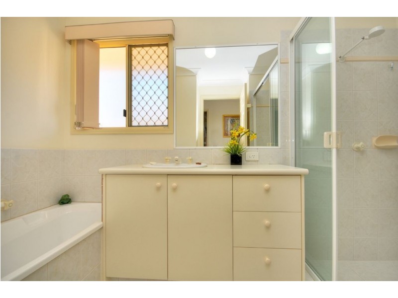 1/13 Cedar Court, Burleigh Heads QLD 4220