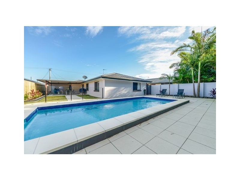31 Allawah Street, Sorrento QLD 4217