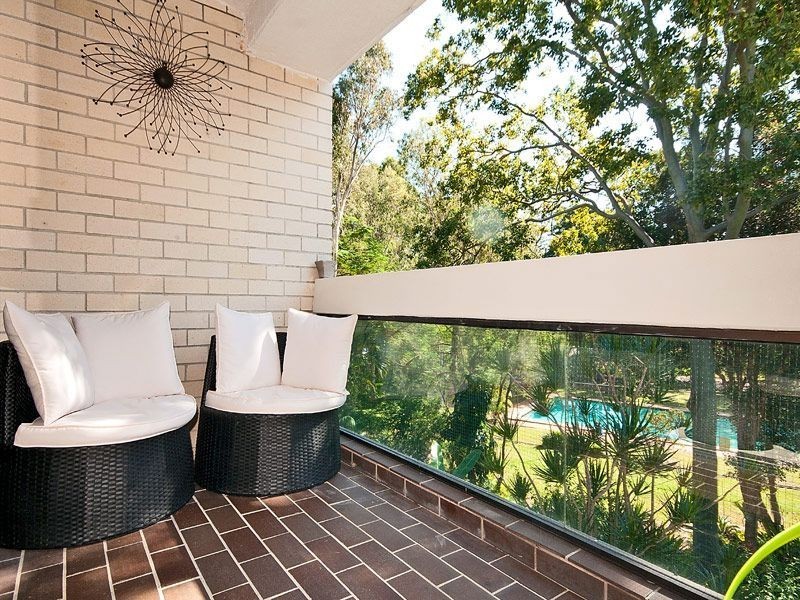 11/22 Rudd Street, Broadbeach Waters QLD 4218