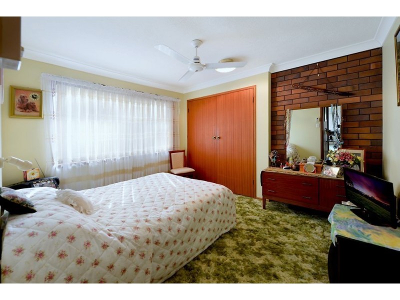 73 Poinsettia Avenue, Hollywell QLD 4216