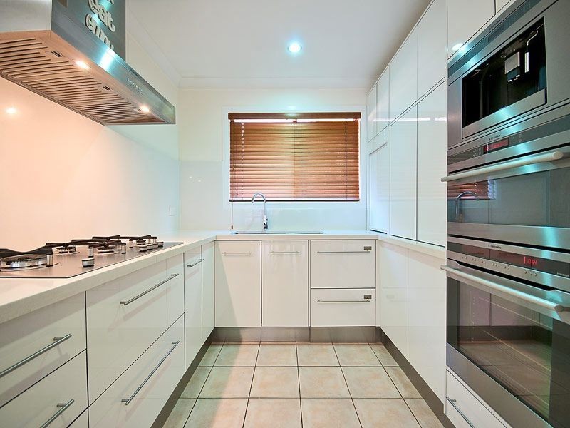 23 Clam Street, Runaway Bay QLD 4216