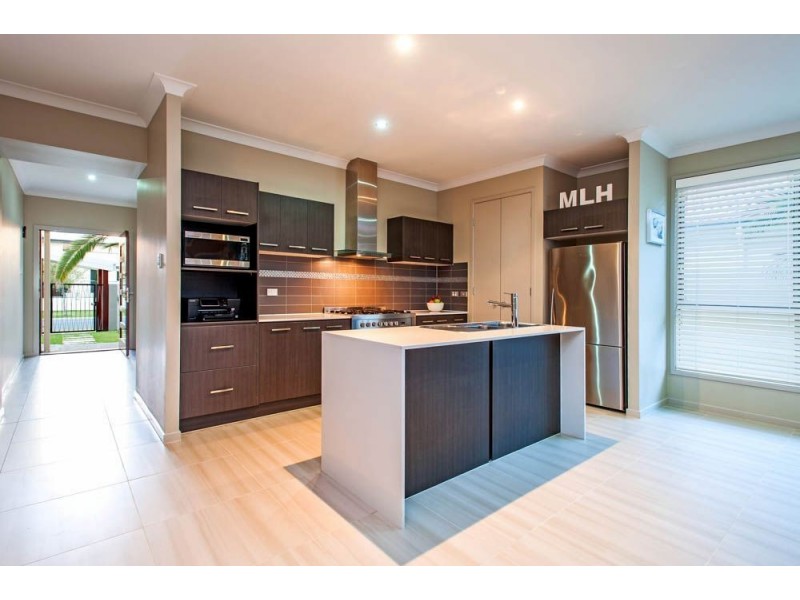 43 East Quay Drive, Biggera Waters QLD 4216