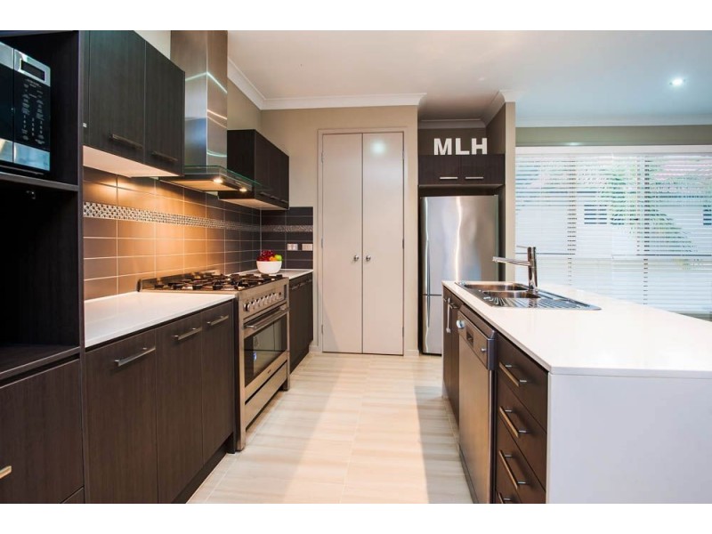 43 East Quay Drive, Biggera Waters QLD 4216