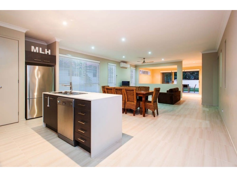 43 East Quay Drive, Biggera Waters QLD 4216