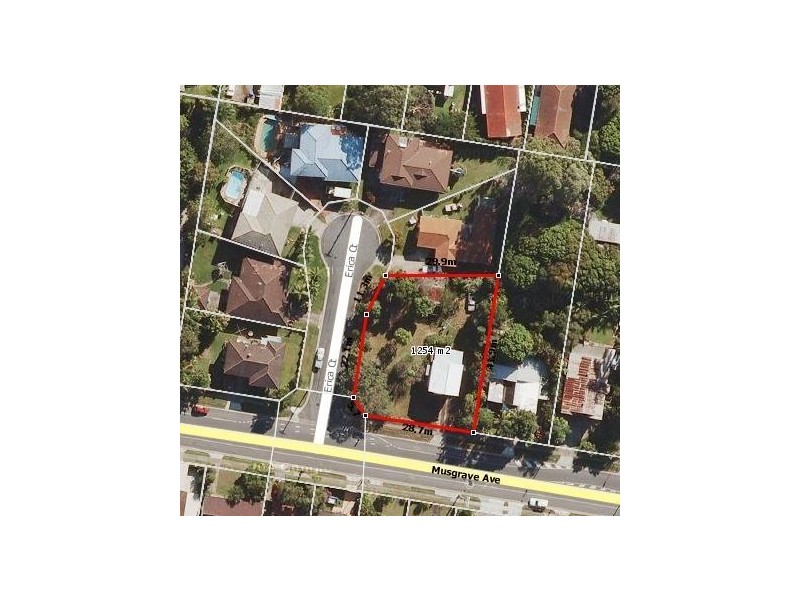 79-81 Musgrave Avenue, Labrador QLD 4215