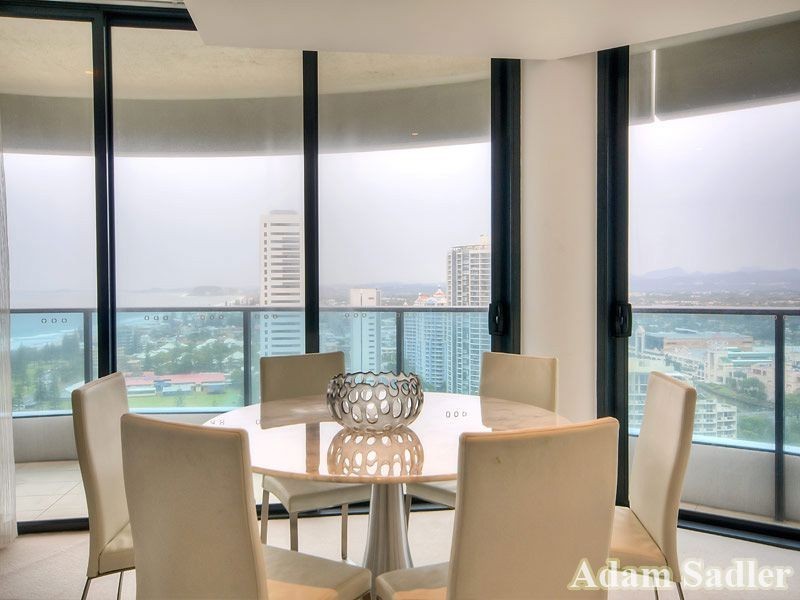 4 Charles Avenue, Broadbeach QLD 4218