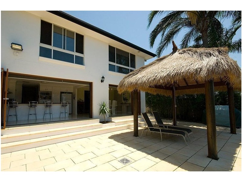 30 Sundance Way, Runaway Bay QLD 4216