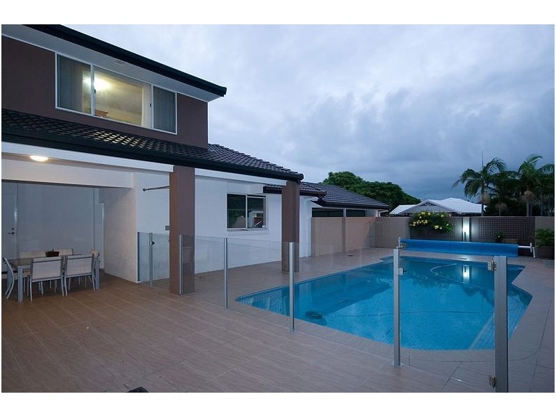 30 Sundance Way, Runaway Bay QLD 4216