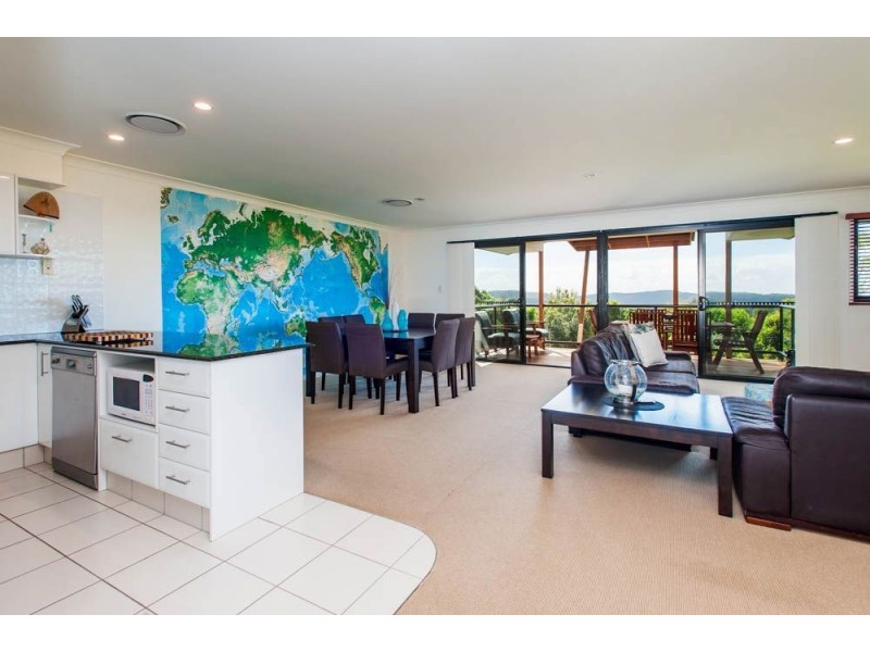 21/2 Ridgeline way, Highland Park QLD 4211