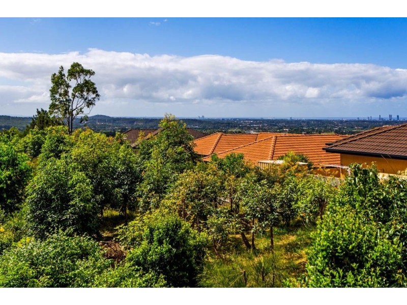 21/2 Ridgeline way, Highland Park QLD 4211