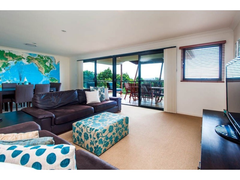 21/2 Ridgeline way, Highland Park QLD 4211