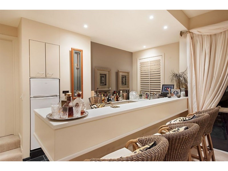 5694 Observation Crescent, Sanctuary Cove QLD 4212