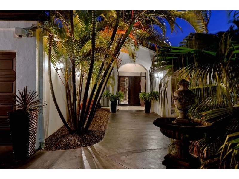 29 Audrey Avenue, Helensvale QLD 4212