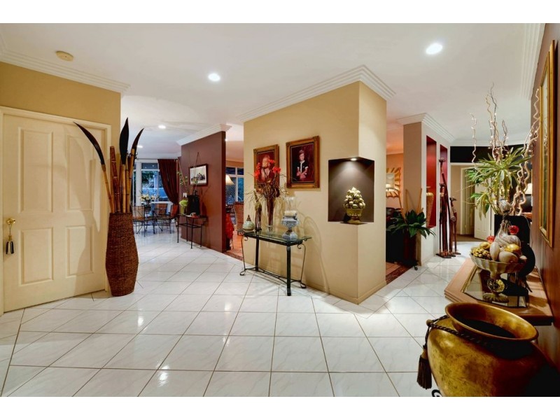 29 Audrey Avenue, Helensvale QLD 4212