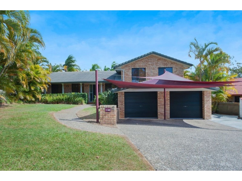 4 Morwell Court, Helensvale QLD 4212