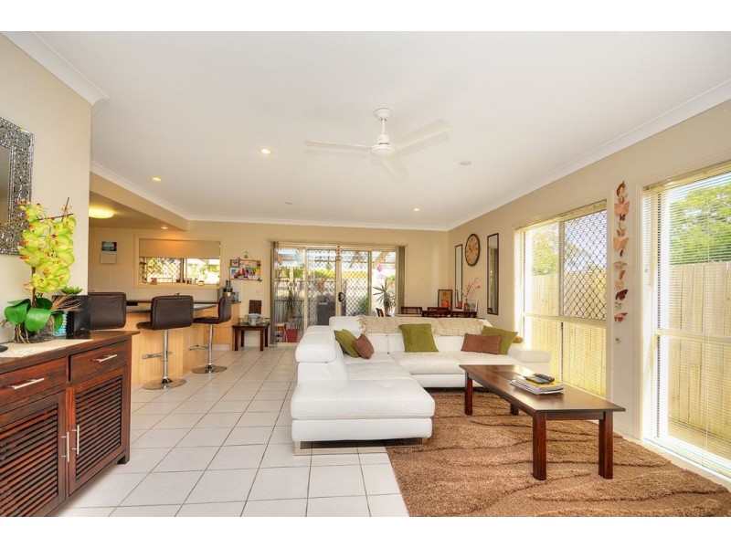 1/94 Sunshine Pde, Miami QLD 4220