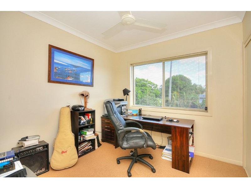 1/94 Sunshine Pde, Miami QLD 4220