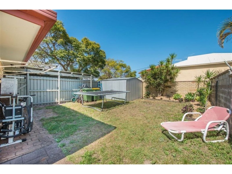 14 Poinciana Boulevard, Broadbeach Waters QLD 4218