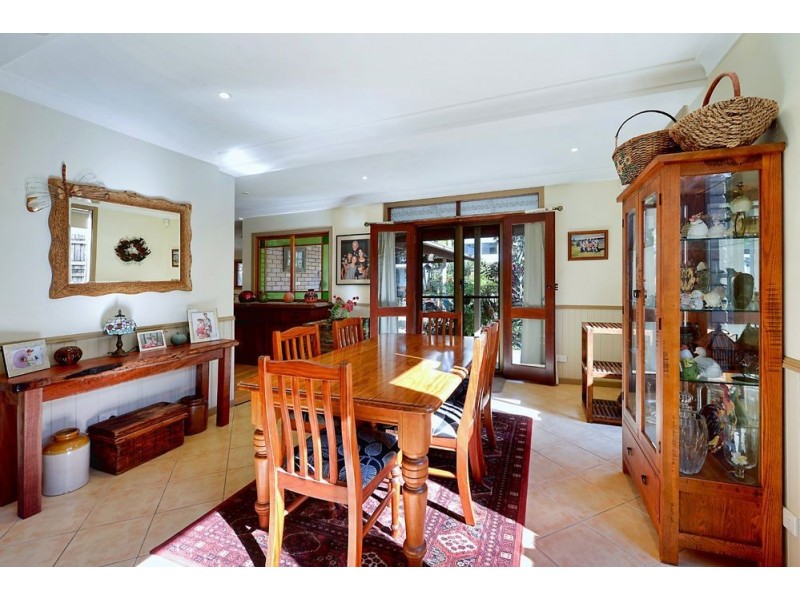 36 Clam Street, Runaway Bay QLD 4216