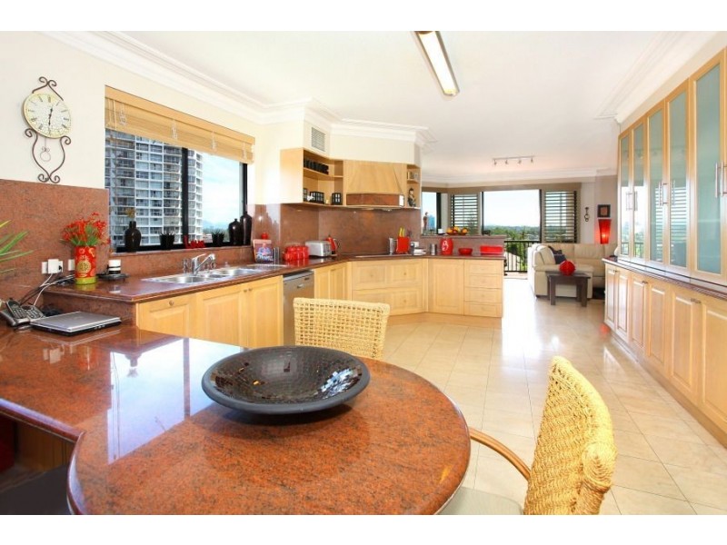 23/12 Paradise Island, Surfers Paradise QLD 4217