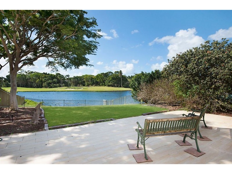 4885 Berkshire Crescent, Sanctuary Cove QLD 4212