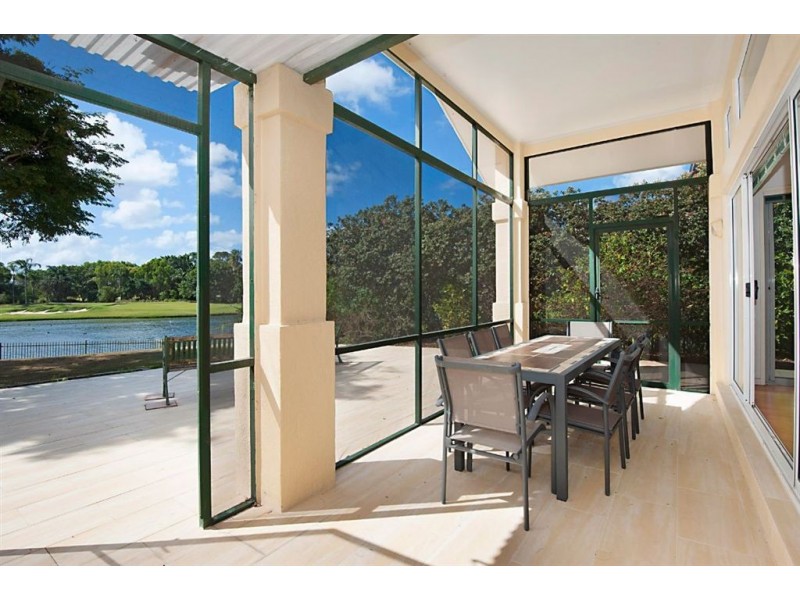 4885 Berkshire Crescent, Sanctuary Cove QLD 4212