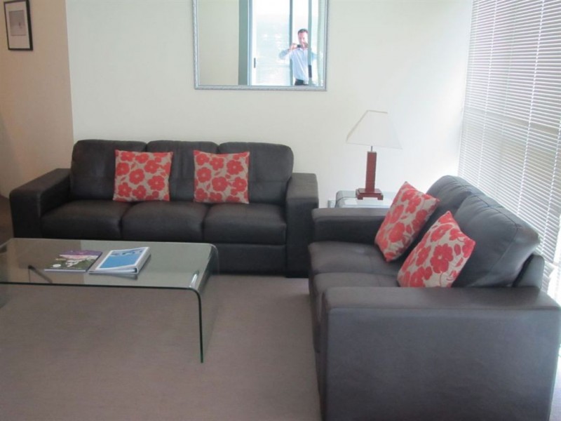 609/3400-3422 Gold Coast Highway, Surfers Paradise QLD 4217