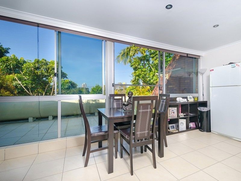 22/111 Rio Vista Boulevard, Broadbeach Waters QLD 4218