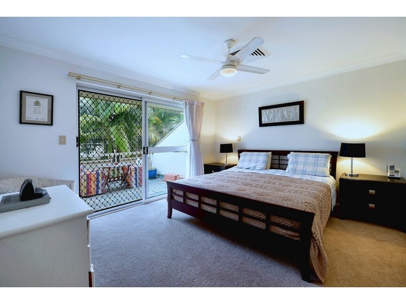 52/100 Morala Avenue, Runaway Bay QLD 4216