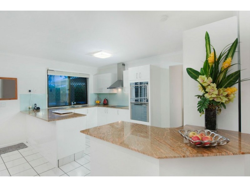 21 Karema Crescent, Runaway Bay QLD 4216