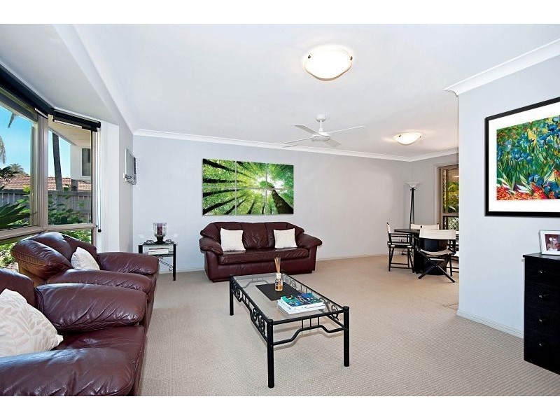 10 Foxhill Court, Carrara QLD 4211