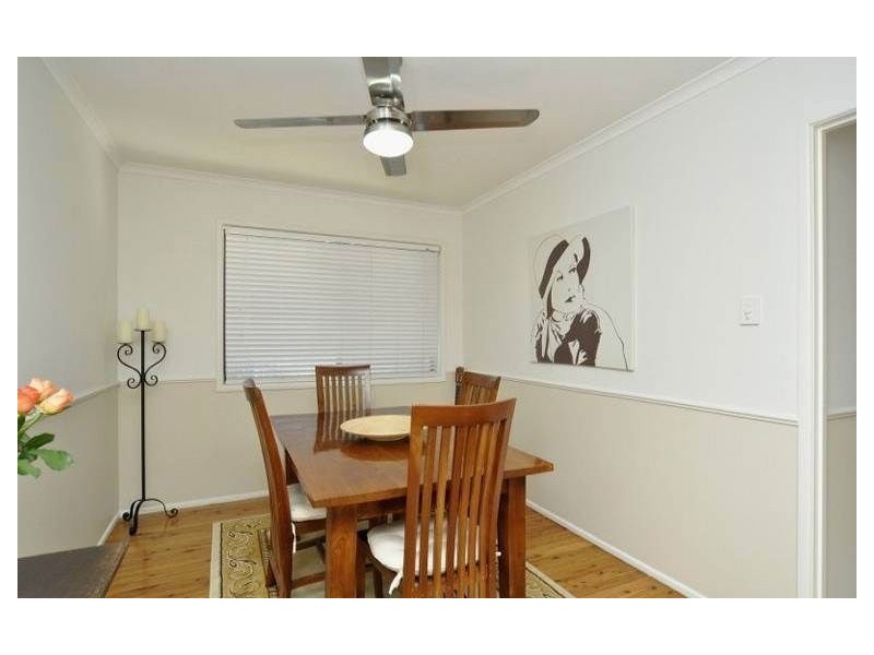 2/13 Errol Avenue, Paradise Point QLD 4216