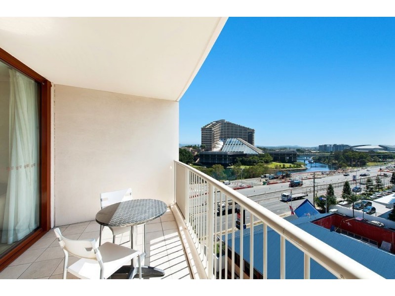 42 Surf Parade, Broadbeach QLD 4218