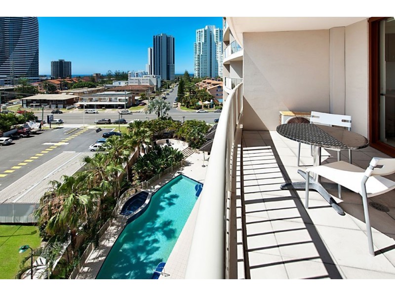 42 Surf Parade, Broadbeach QLD 4218