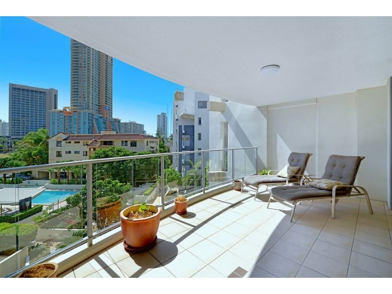 21 Cypress Avenue, Surfers Paradise QLD 4217