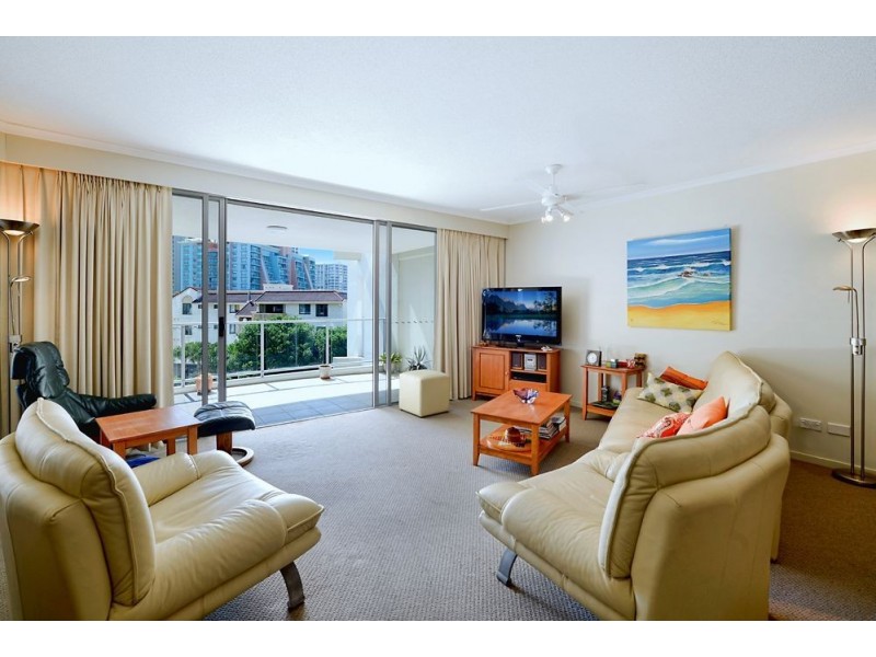 21 Cypress Avenue, Surfers Paradise QLD 4217