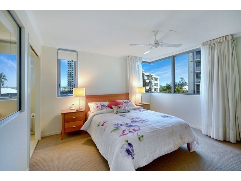 21 Cypress Avenue, Surfers Paradise QLD 4217