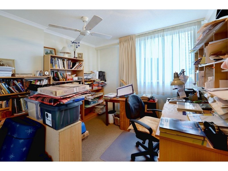 21 Cypress Avenue, Surfers Paradise QLD 4217