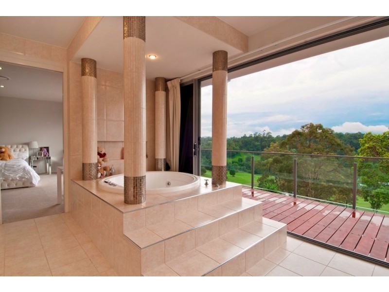 39 Piggotts Road, Guanaba QLD 4210