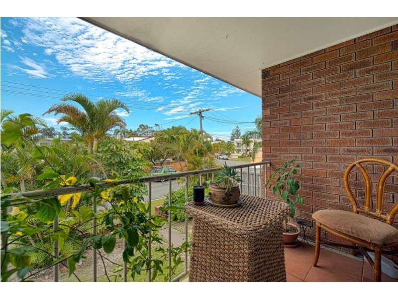 4 Cassia Street, Runaway Bay QLD 4216