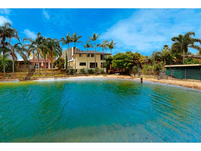 1 Lotus Key, Broadbeach Waters QLD 4218