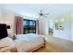 1 Lotus Key, Broadbeach Waters QLD 4218