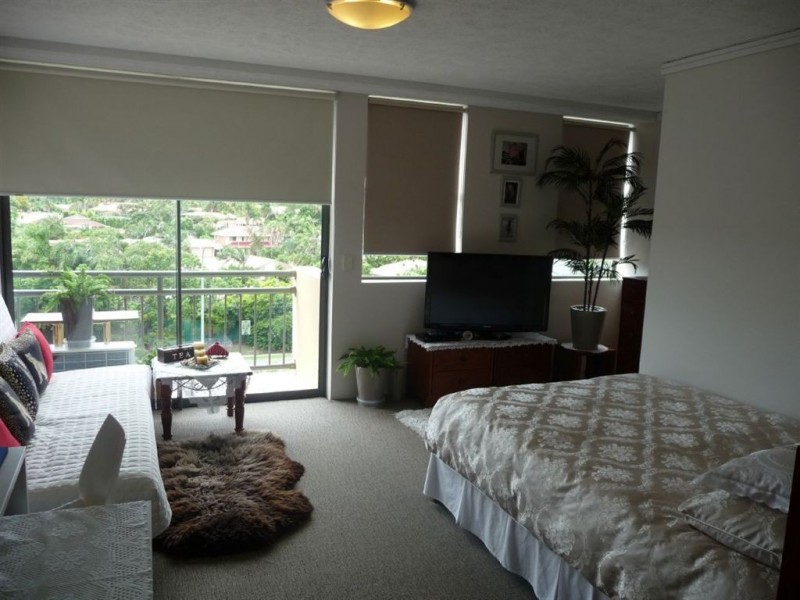 124/25 Lake Orr Drive, Robina QLD 4226