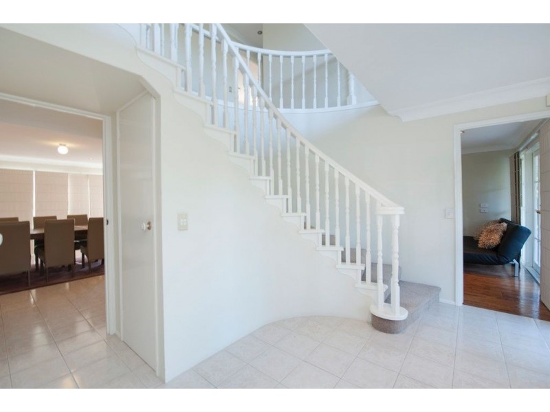 30 Karema Crescent, Runaway Bay QLD 4216