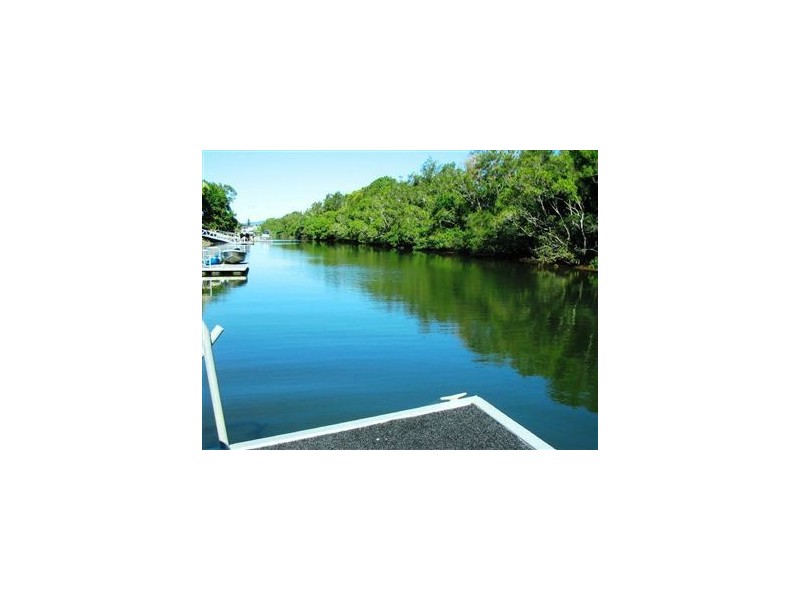 Broadbeach Waters QLD 4218