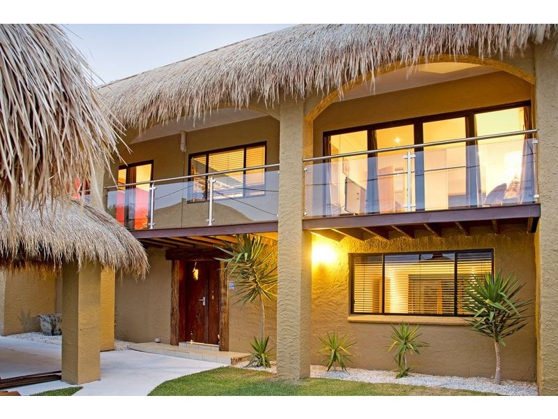 Broadbeach Waters QLD 4218